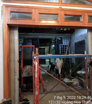 Cửa gỗ 04