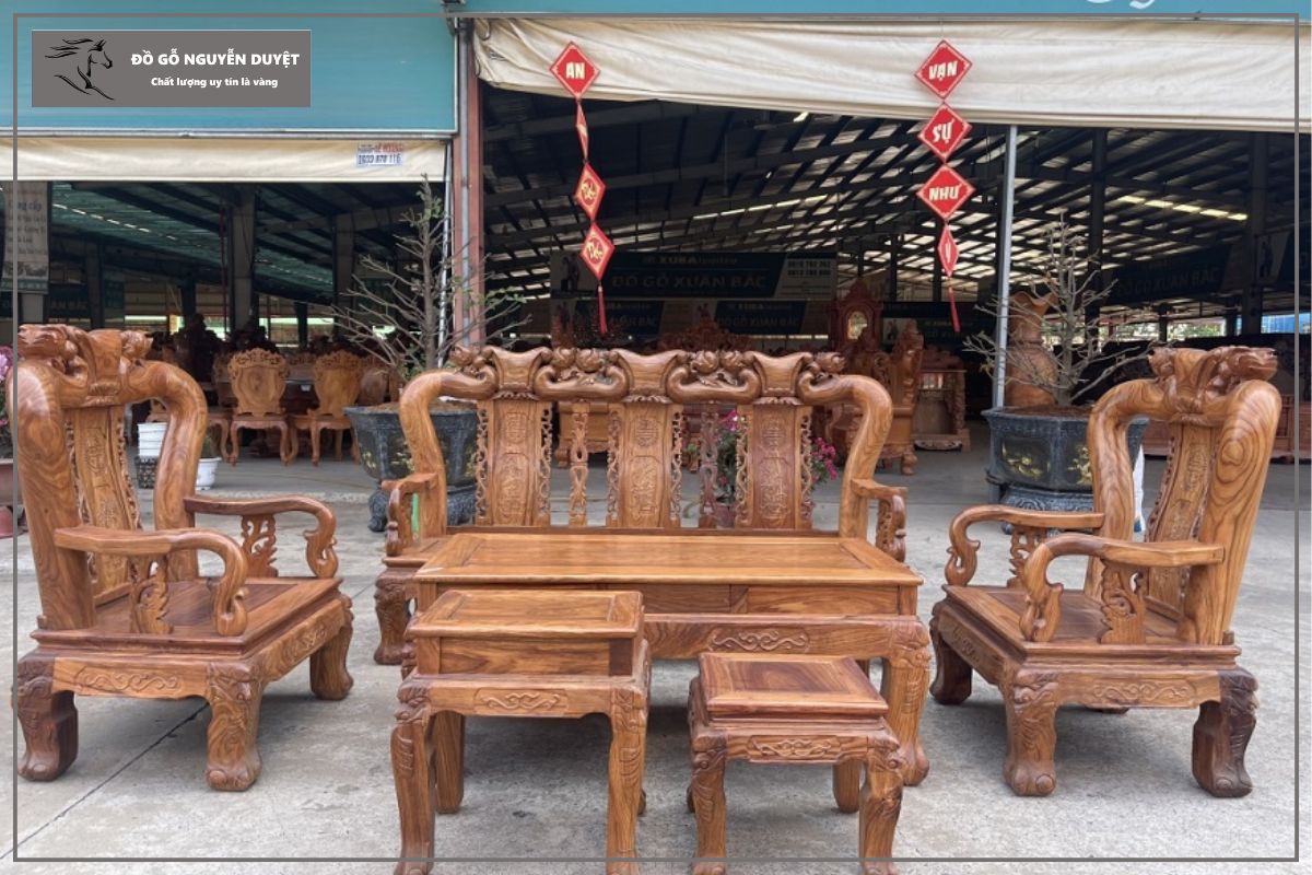 Nhận đóng bàn ghế gỗ theo yêu cầu tại Bình Chánh